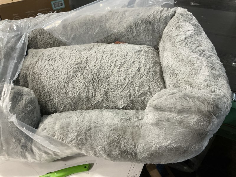Condition photo showing Good Condition for Best Friends by Sheri Lux Lounge Bed Calming Faux Fur Dog Bed, Gray, Medium, 30" x 20"