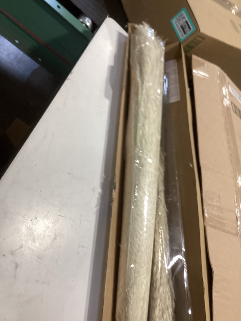 Condition photo showing Good Condition for 40" Tall Pampas Grass – 16 Stems Natural Pompas Grass for Wedding, Party, Farmhouse, and Boho Home Decor