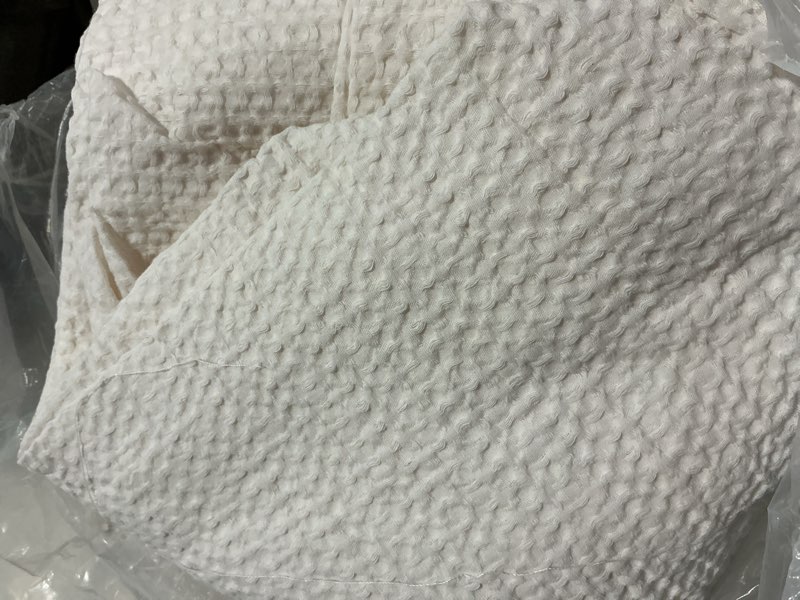 Condition photo showing Good Condition for oversized relaxed waffle weave shower curtain ivory - threshold™ 72 in x 72 in (182.8cm)