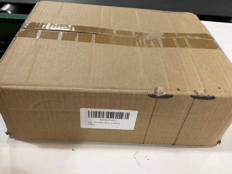 Condition photo showing New/Like New for PACEARTH Weighted Vest,6lb/8lb/10lb/12lb/16lb/20lb/25lb/30lb Weight Vest with Reflective Stripe, Body Weight Vests for Women, Men, Weight Loss Workout, Strength Training, Running, Walking, Jogging 16 LB Black