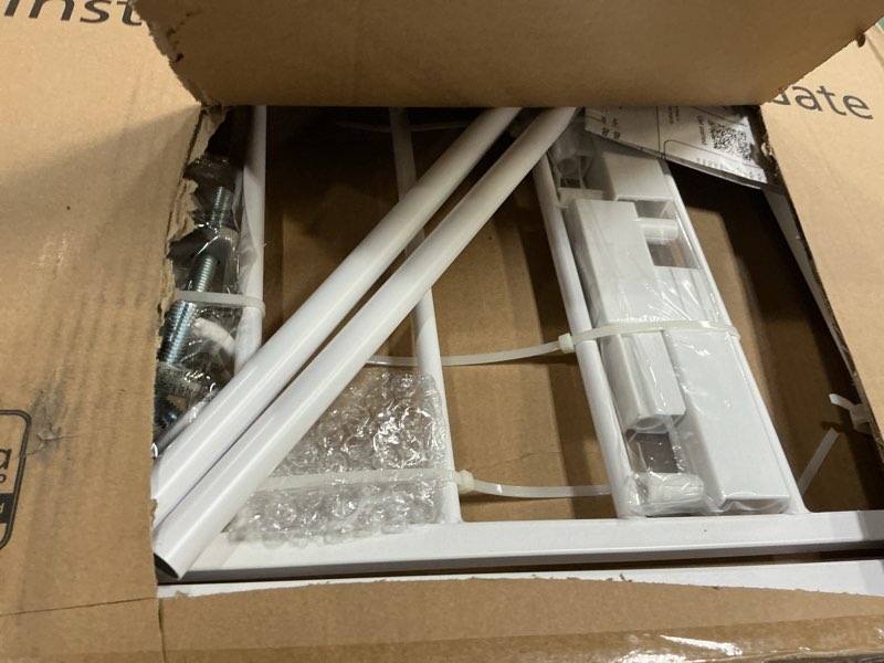 Condition photo showing Good Condition for Safety 1st Easy Install Walk Thru Baby Gate for Doorway With Door, Dog Gates, Fits 29\"-38\", Easy Install 28\" Tall, White 1-Pack 29\" to 38\" Wide x 28\" Tall White