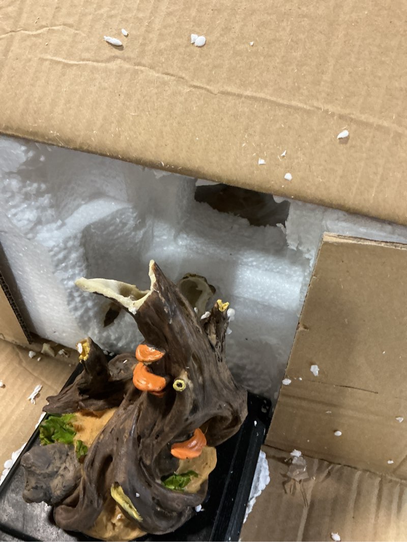 Condition photo showing As Is for DESHINTKE Simulated Eagle Resin Statue, Large Soaring Eagle Modern Home Office Figurine Decor