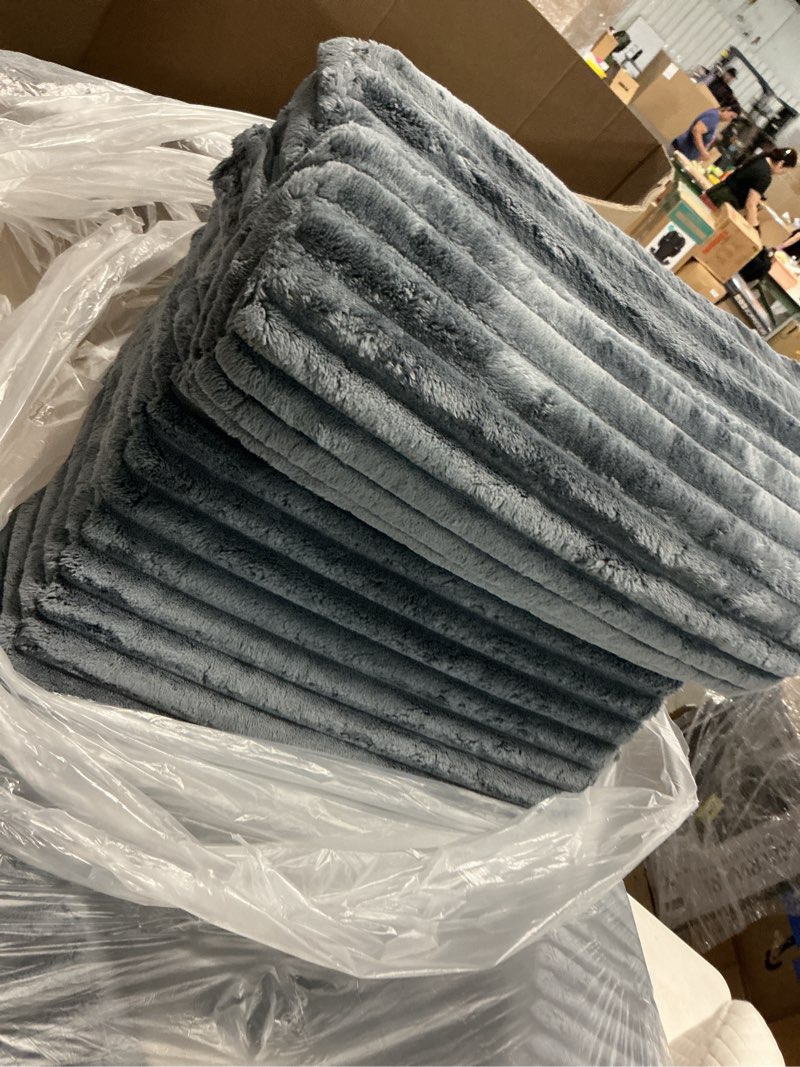 Condition photo showing As Is for ENITYA 22" XL Back Pillow for Bed Sitting Up, Reading Pillow with Built-in Arms, Soft Back Support Chair, Ideal for Watching TV, Gaming, Nursing, Resting, Post Surgery, Dark Grey Dark Grey XL(5'3"-5'11")