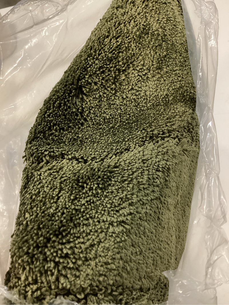 Condition photo showing Good Condition for bsicpro large bathroom rugs runner, 24x59 inches long bath mats non slip, soft absorbent and quick dry microfiber bath rugs for bathroom decor, machine washable (olive green) 24" x 59" olive green