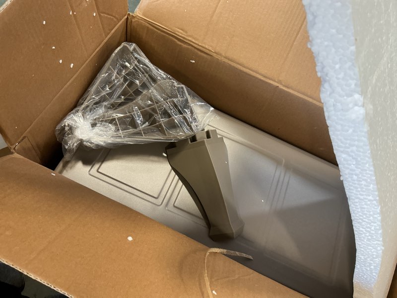 Condition photo showing Good Condition for Duraflame Electric Fireplace Stove 1500 Watt Infrared Heater with Flickering Flame Effects (French Gray)