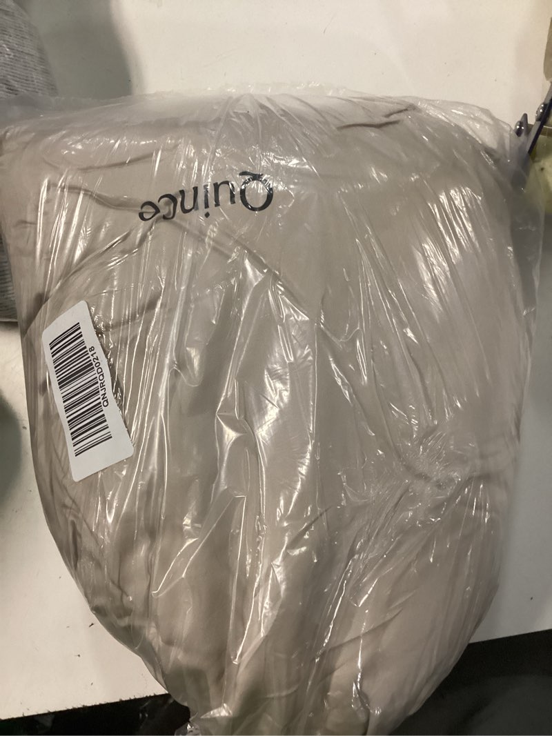 Condition photo showing New/Like New for bamboo deluxe bedding bundle, queen, sand