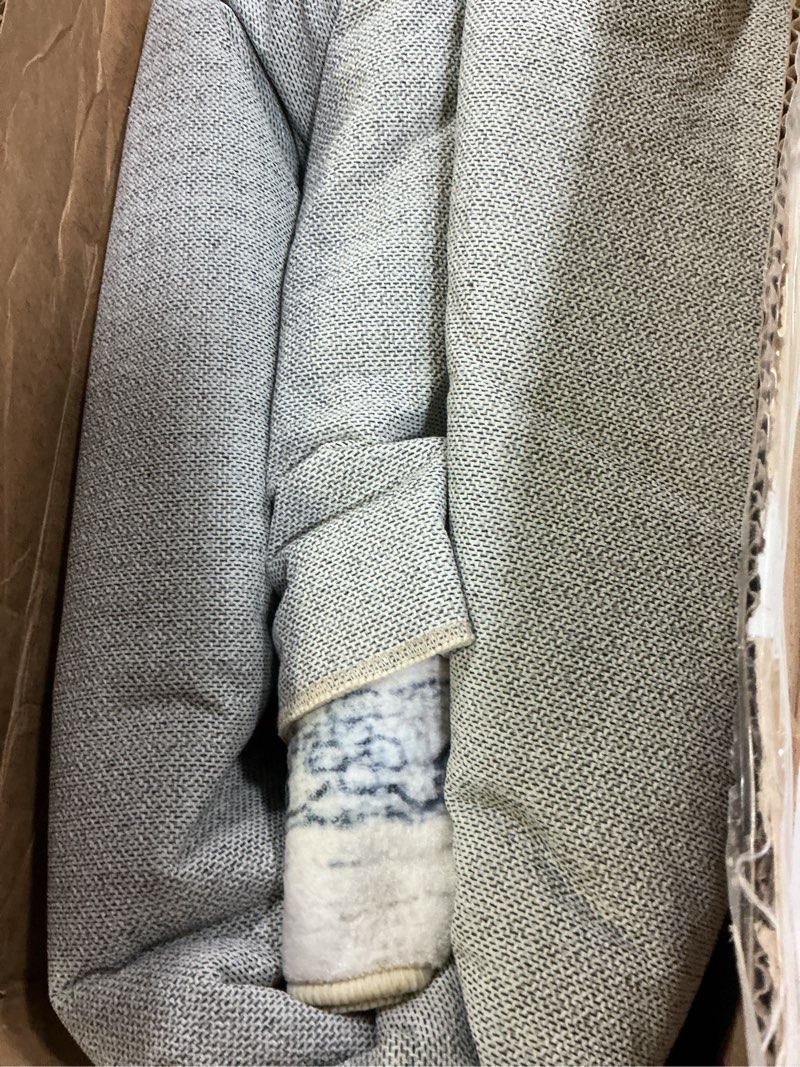 Condition photo showing Good Condition for (Similar)SAFAVIEH Fifth Avenue Collection Grey/Ivory FTV121F Handmade Modern Abstract Wool Area Rug