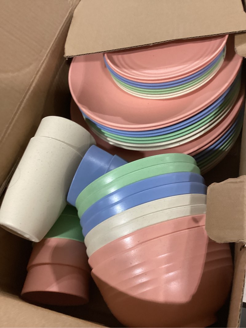 Condition photo showing Good Condition for homienly 40-piece dinnerwave sets, service for 8, wheat straw dinnerware set - plates and bowls set with cups, lightweight microwave and dishwasher safe dish set for dinner, outdoor - multi light multi light 40 pcs