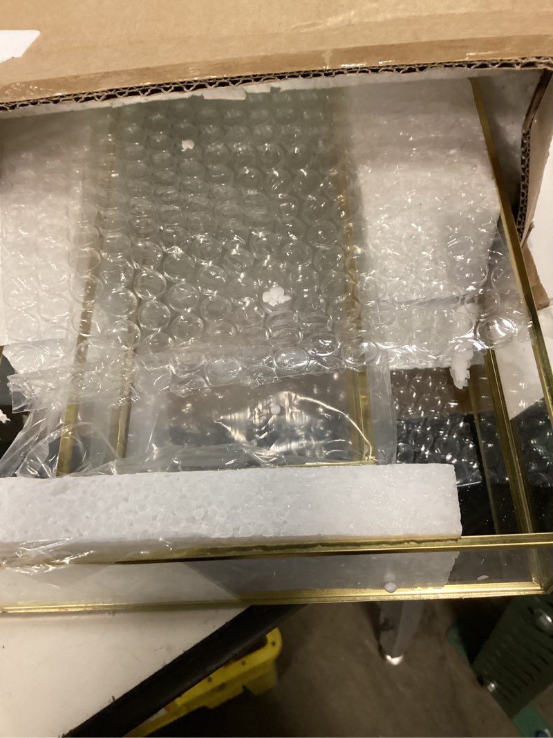 Condition photo showing New/Like New for lyellfe 2 pack perfume trays, gold vanity tray, decorative gold mirror tray, non slip rectangular perfume tray, jewelry, bathroom