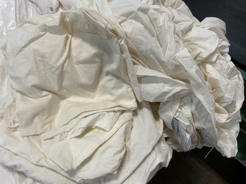 Condition photo showing As Is for quince organic brushed cotton sheet set of 4, cal king, ivory