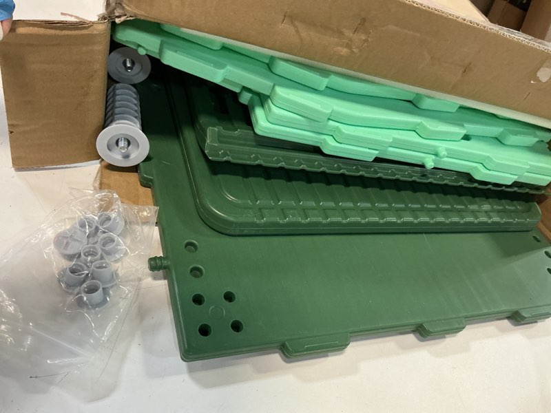 Condition photo showing Good Condition for Large Indestructible Heated Cat House for Outside - Extremely Waterproof & Weatherproof Heated Outdoor Cat House with Escape Door for Winter, Insulated Feral Cat Shelter for Barn Strays, 22x17x17.5 in Green - 22x17x17.5 In