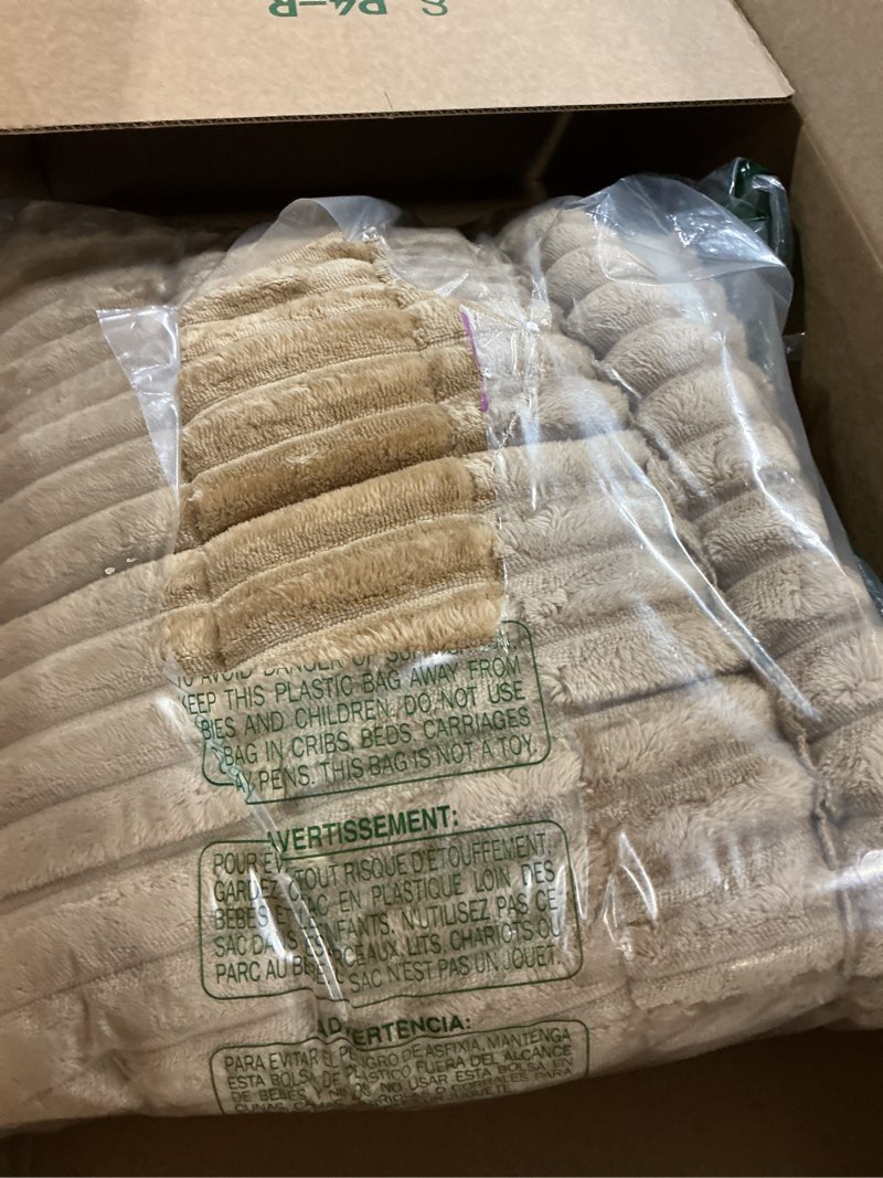 Condition photo showing Good Condition for hyha Couch Covers for Dogs Washable, Non Slip Plush Dog Sofa Protectors, Fuzzy Pet Couch Covers for 3 Cushion Sofa Pet Friendly (Camel, 27.6" x 59") Camel 27.6" x 59"