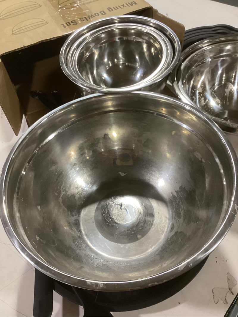 Condition photo showing As Is for WEPSEN Mixing Bowls Set, 25PCS Stainless Steel Mixing Bowl with Lid Set, Large Nesting Bowls 7, 4.5,