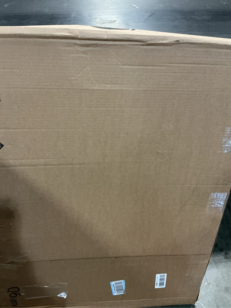 Condition photo showing Good Condition for À LA MAISON CEILINGS ROZAP-pw Rose Foam Ceiling Medallion, White, Pack of 1