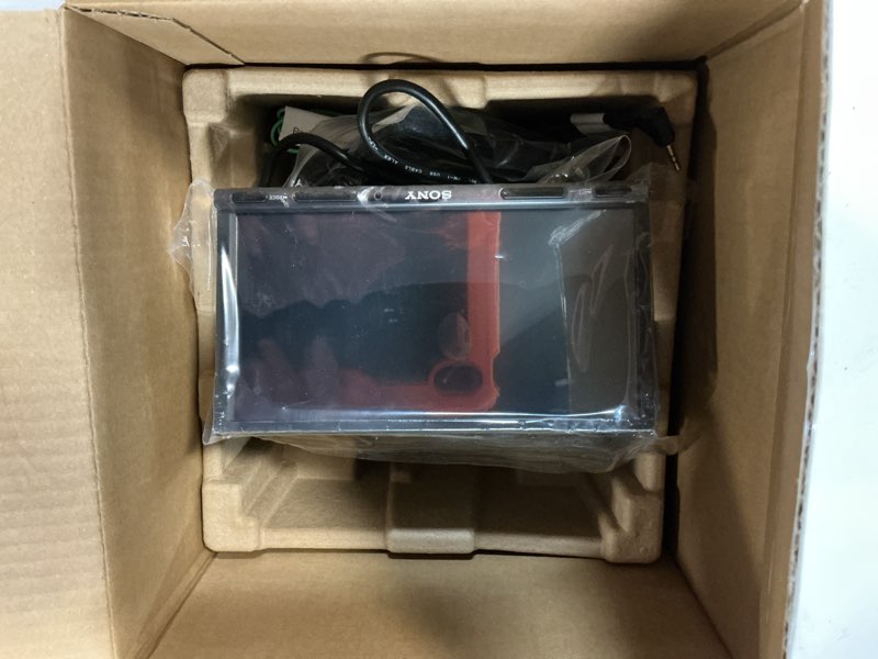 Condition photo showing New/Like New for sony bluetooth channel stereo receiver with apple carplay and android auto 6.95" touchscreen