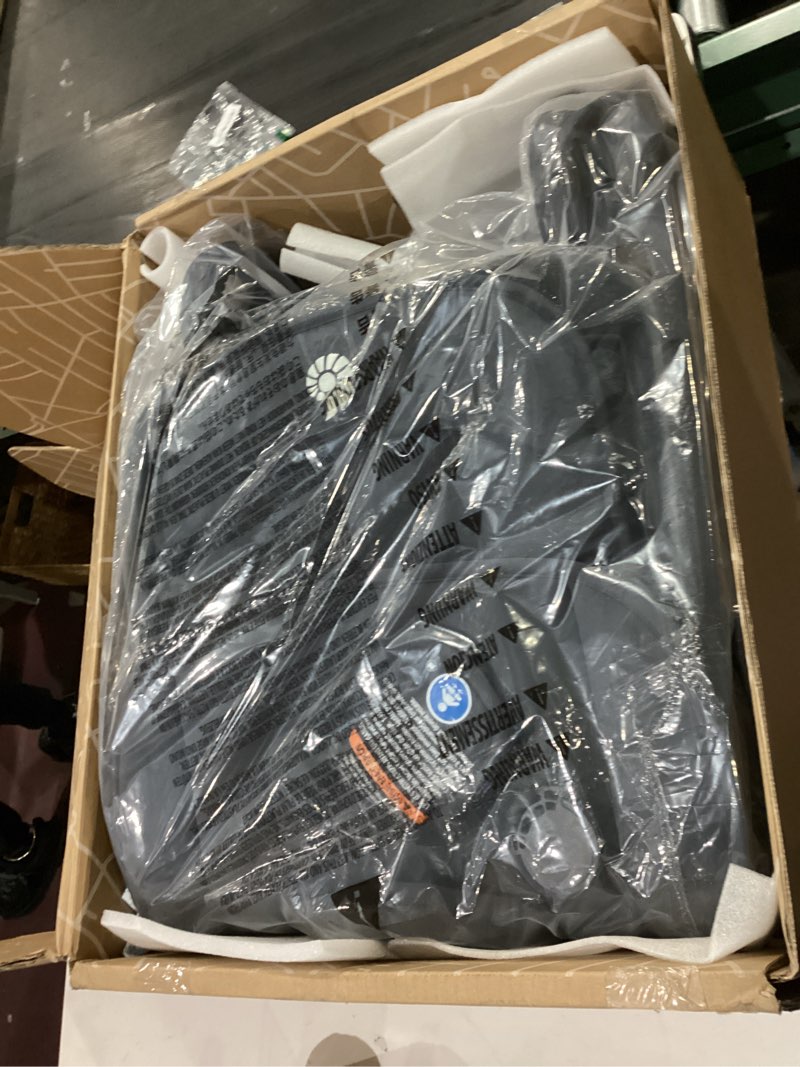 Condition photo showing Good Condition for Ergobaby Metro 3 All in One Compact Baby Stroller - Foldable, Lightweight Travel Stroller - Easy One-Hand Fold for Overhead Airplane Storage (Carries up to 50 lbs) - Car Seat Compatible - Onyx Black Metro 3 Onyx Black