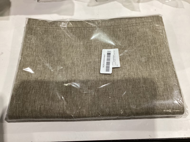 Condition photo showing Good Condition for Dual-Layer Linen Style Fabric Placemats, 6-Pack Wrinkle & Fade Resistant Table Mats for Kitchen/Dining Table, Thick Cloth Place Mat Heat/Stain/Scratch Proof Machine Washable (19x13 Linen Color) Linen 6