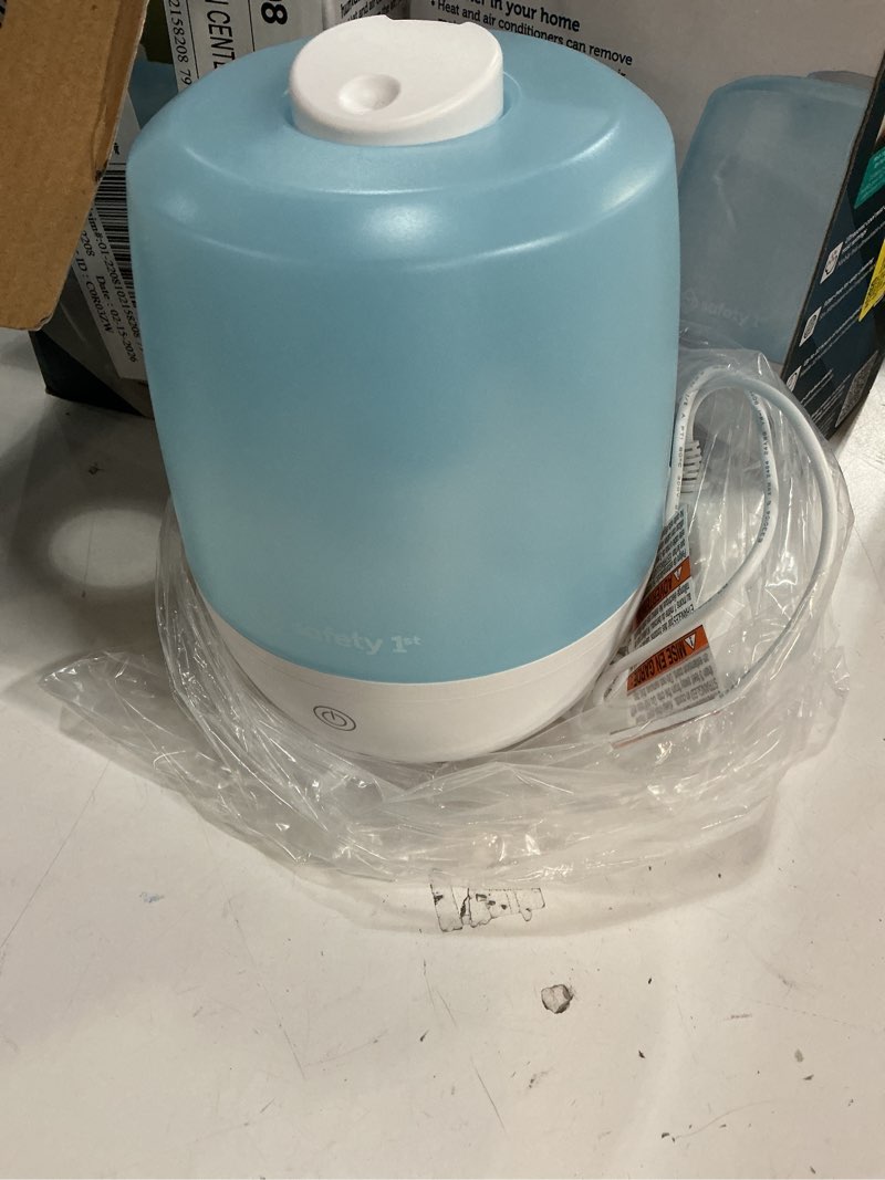 Condition photo showing Good Condition for safety 1st everyday compact cool mist humidifier, blue