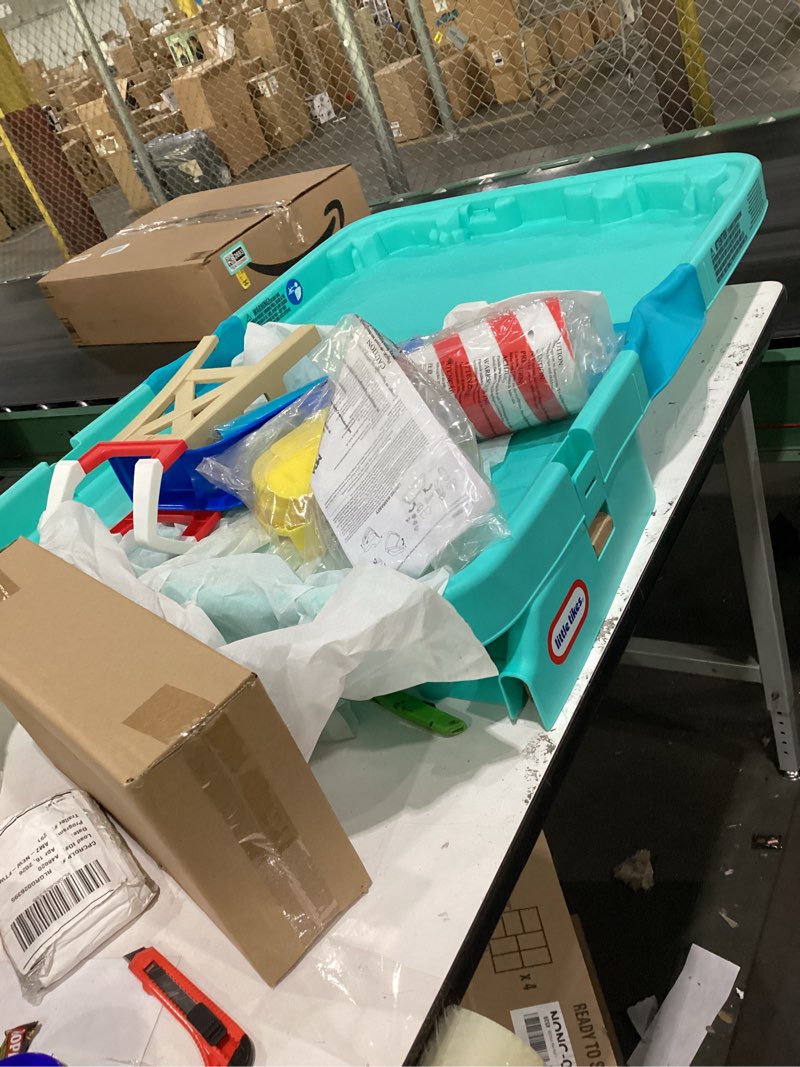 Condition photo showing New/Like New for little tikes splash beach sand and water tables