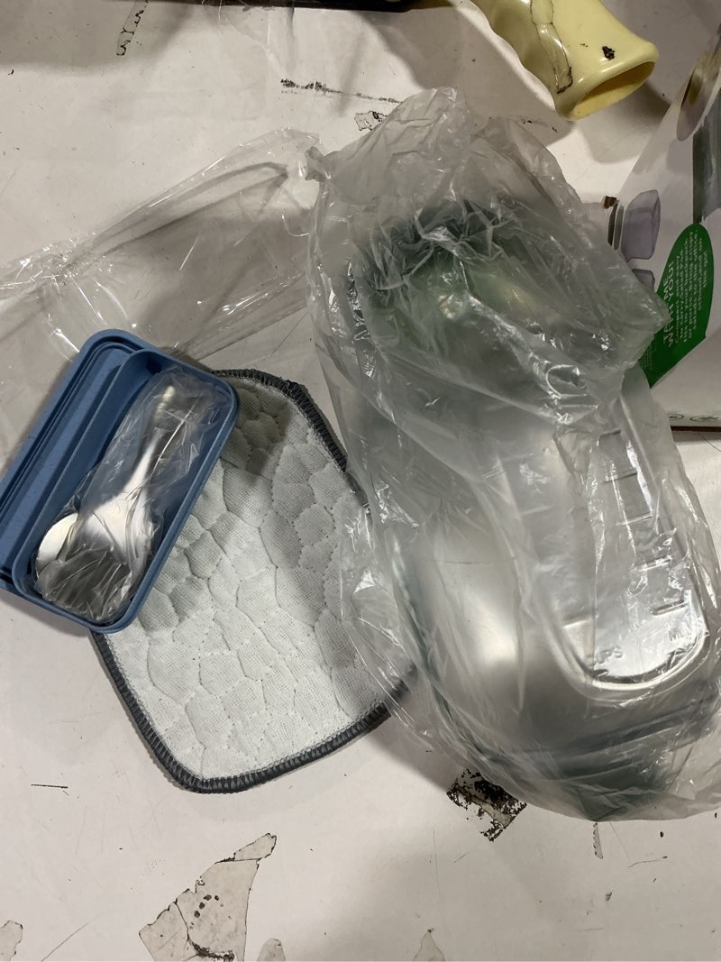 Condition photo showing New/Like New for The Original Salad Pod, Leakproof Portable Salad Jar,Salad Container Side Open with Lid & Dressing Compartment, Suitable for Work, Outdoor, Travel,With Cleaning Cloth & Spoon/Fork