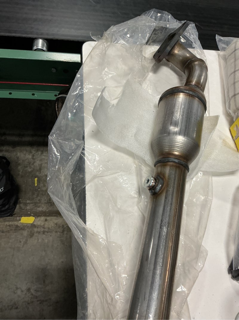Condition photo showing Good Condition for a-premium front catalytic converter, e.p.a compliant | compatible with nissan versa 2012-2018, versa note 2014-2017, 1.6l