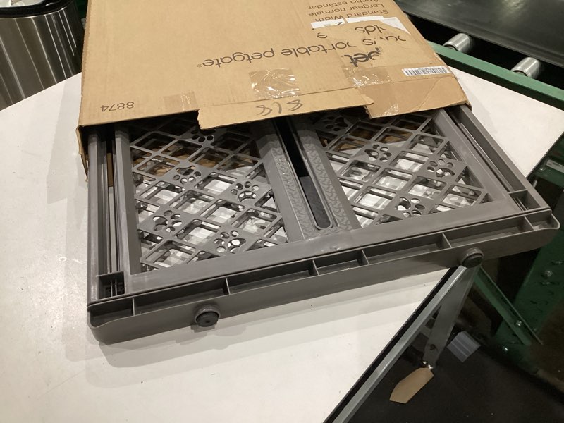 Condition photo showing Good Condition for mypet north states paws portable pet gate: 26-40" wide. pressure mount. no tools needed. made in usa, 23" tall, expandable, durable dog gates for doorways, fieldstone gray