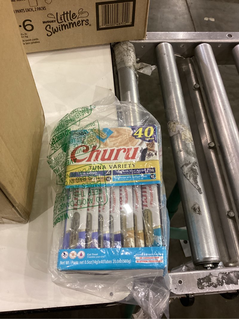 Condition photo showing New/Like New for INABA Churu Cat Treats, Grain-Free, Lickable, Squeezable Creamy Purée Cat Treat/Topper with Vitamin E & Taurine, 0.5 Ounces Each Tube, 40 Tubes, Tuna Variety Box Tuna Variety 0.5 Ounce (Pack of 40)