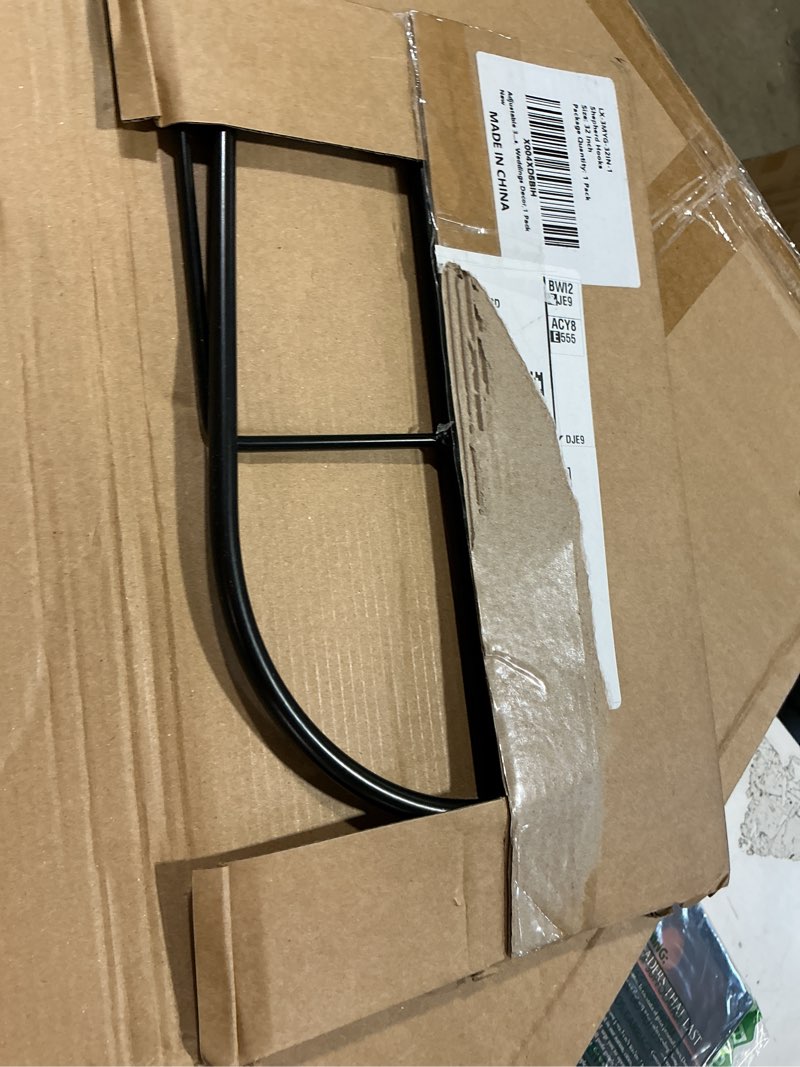 Condition photo showing New/Like New for feed garden adjustable 32 inch small shepherd hooks for outdoor, garden hooks for lanterns, sheperd hook for hanging plants, bird feeders, solar lights, mason jars, weddings decor,1 pack 32inch-1pcs
