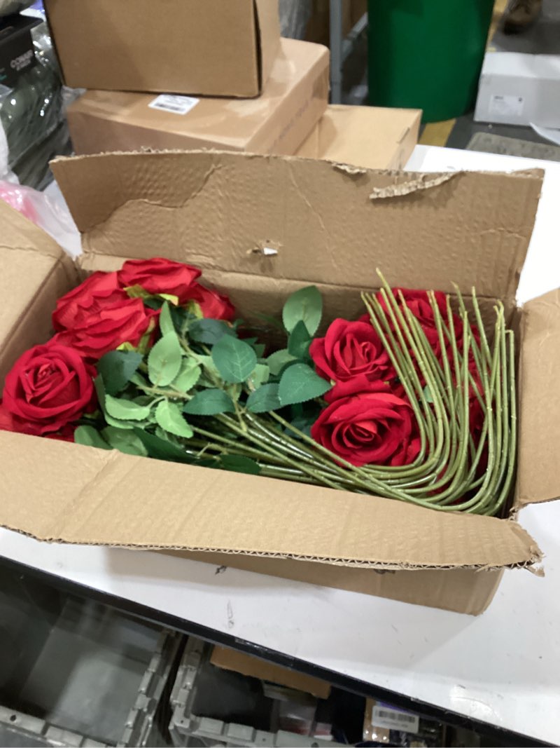 Condition photo showing New/Like New for 50 PCS Fake Red Roses, Artificial Red Flowers Bulk Realistic Silk Faux Rose with Stems for Wedding Decoration Anniversary Bridal Bouquet DIY Floral Arrangement Romantic Home Decor Gifts Red 50 Pcs