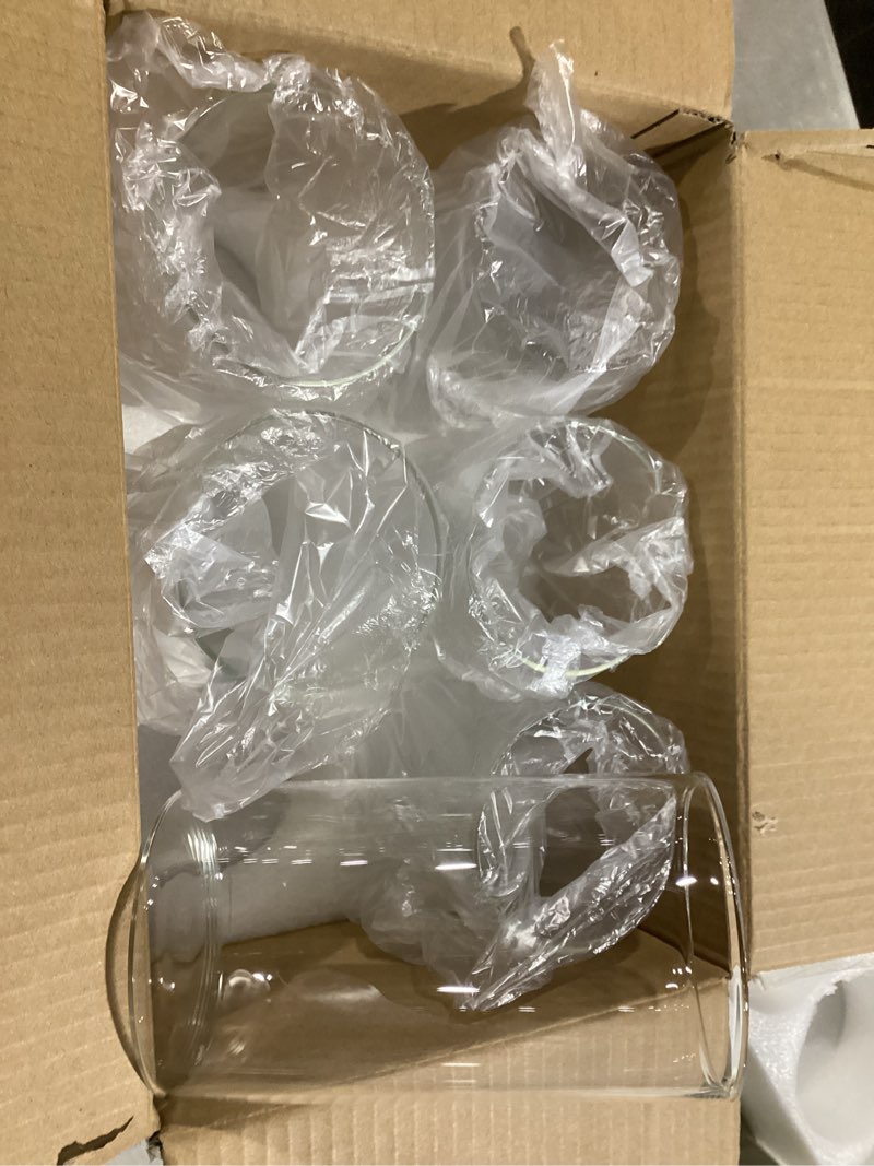 Condition photo showing Good Condition for 6 Pack Glass Cylinder Vase for Table Centerpieces, 6 Inch Clear Glass Flower Vases Bulk Glass Hurricane Candle Holder Small Floral Vases for Table, Floating Candle Vase for Wedding Home Décor 6" Height 6