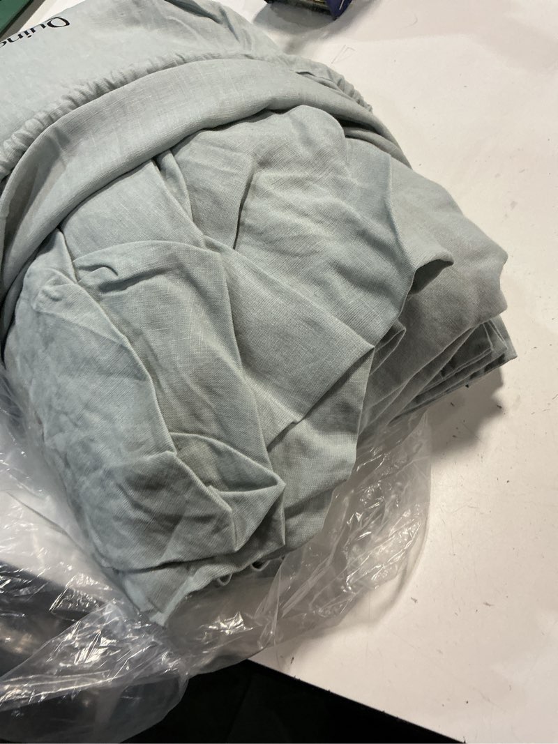 Condition photo showing Good Condition for european linen sheet set, queen, mist