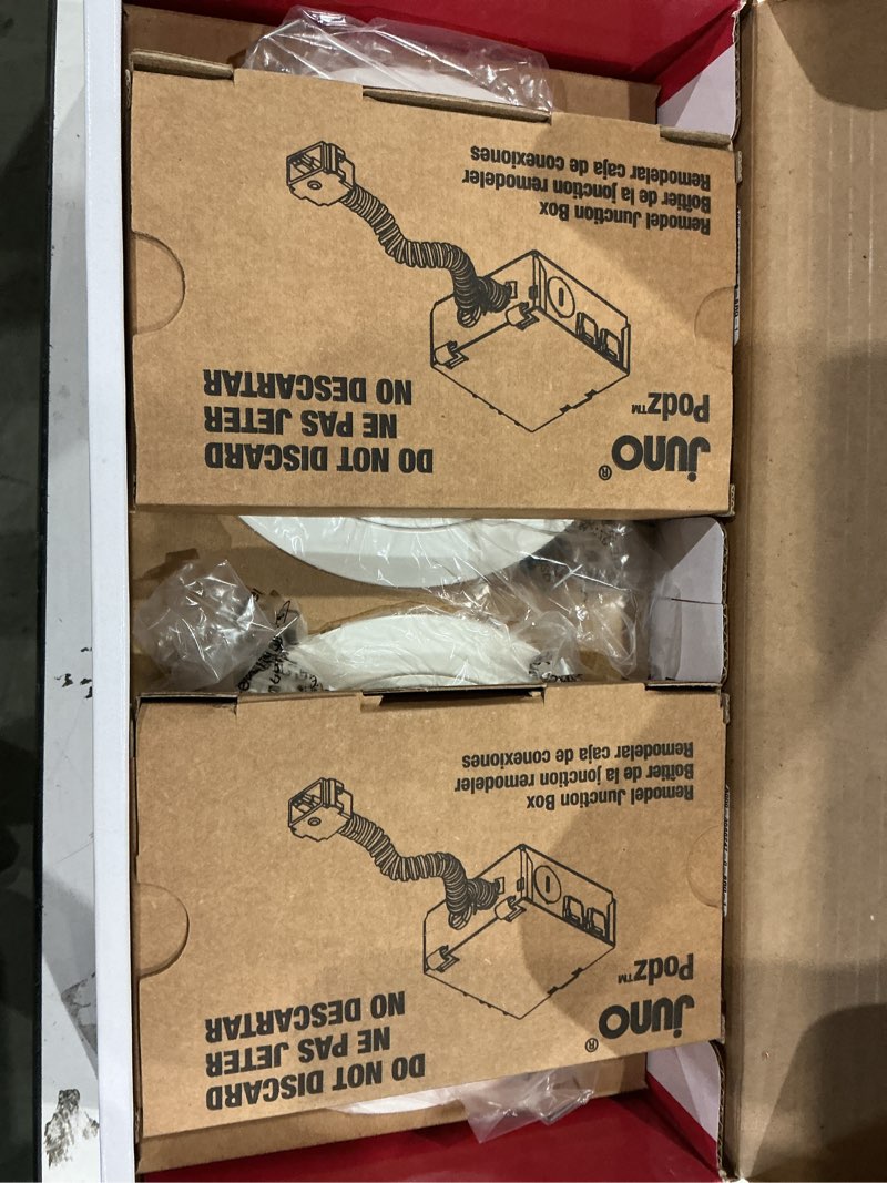 Condition photo showing Good Condition for juno podz gloss 6-in 1200-lumen switchable white round dimmable led canless wet rated recessed downlight (2-pack)