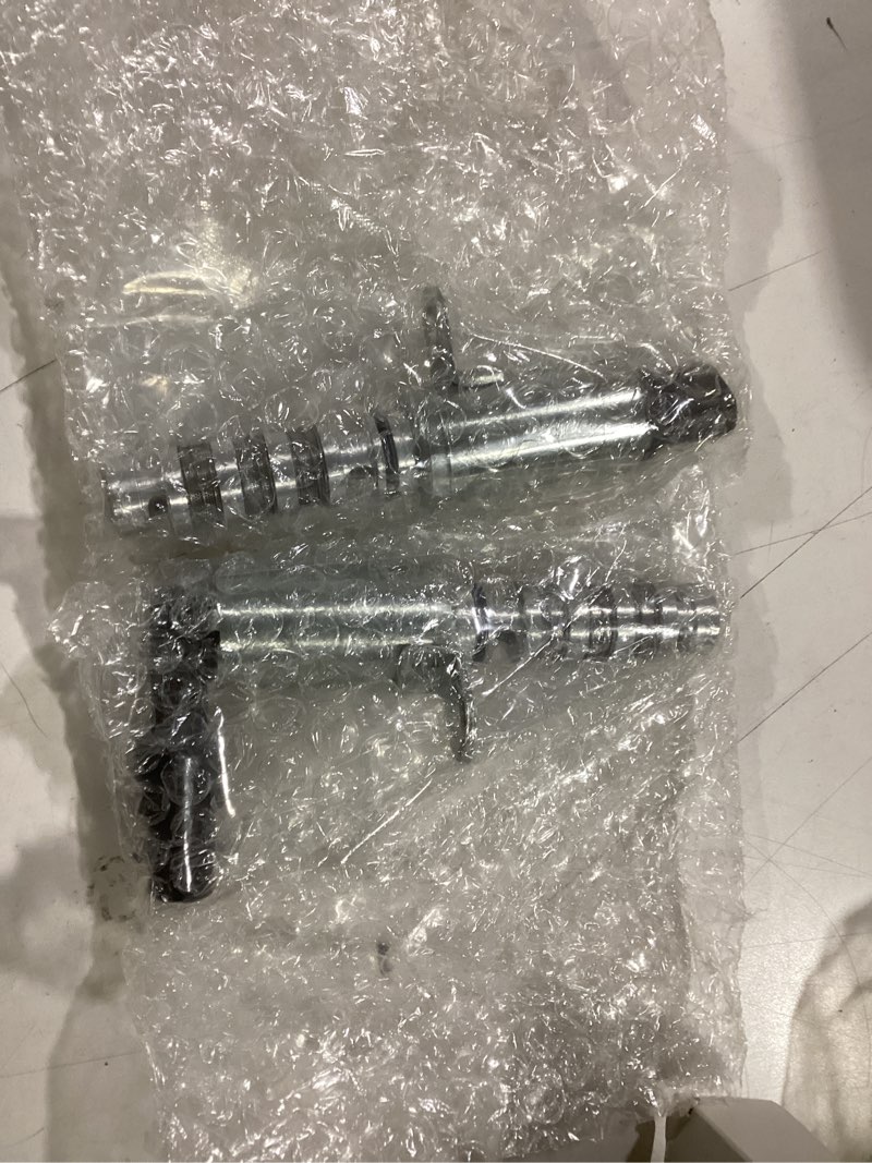 Condition photo showing Good Condition for 2Pcs LH&RH Engine Variable Valve Timing Solenoid (VVT) for 2012-2024 Hyundai Elantra Coupe GT Tucson Kia Forte Soul 1.8L 2.0L 24375-2E100 24355-2E100 918-033 918-034