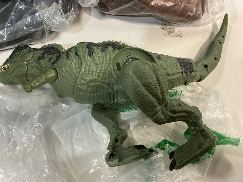 Condition photo showing Good Condition for covsen giganotosaurus dinosaur toys for kids ages 3-8 | dino toy action figure with roaring sound, lights & attack motion – birthday gift for dinosaur lovers, boys & girls