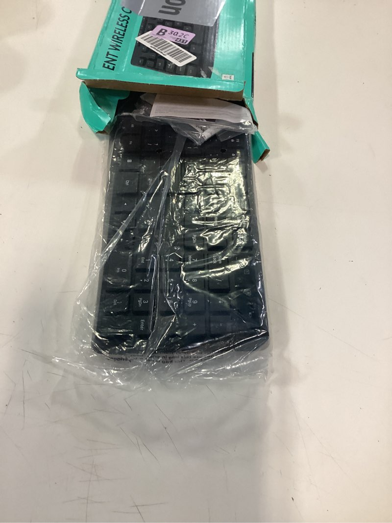 Condition photo showing Good Condition for Logitech MK295 Wireless Mouse & Keyboard Combo with SilentTouch Technology, Full Numpad, Advanced Optical Tracking, Lag-Free Wireless, 90% Less Noise - Graphite Black