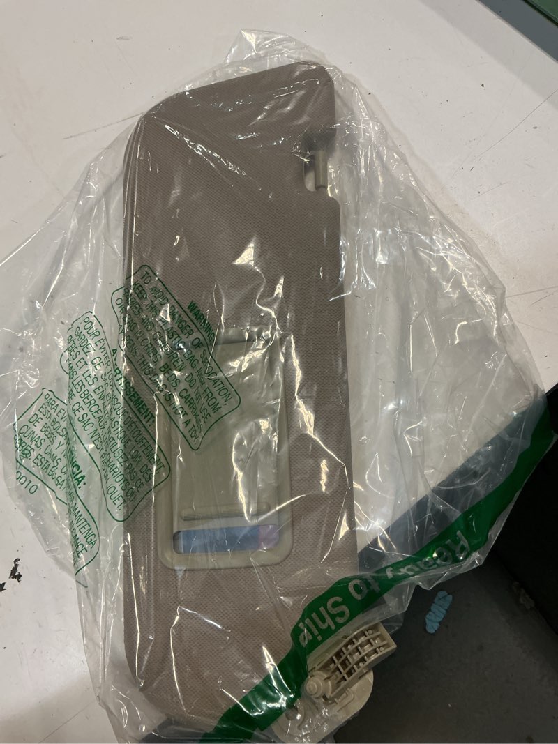 Condition photo showing Good Condition for beige driver left side sun visor replacement compatible with 2011 2012 2013 2014 2015 hyundai elantra replace 852103x000tx