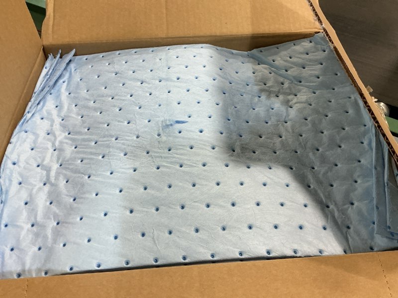 Condition photo showing Good Condition for flashdry heavy duty water absorbent pads, 50 count, 13.5" x 18" – ultra-thick 4mm, 400 gsm – rapid water spill absorption for leaks, burst pipes, storm cleanup, under the sink, basements & garages
