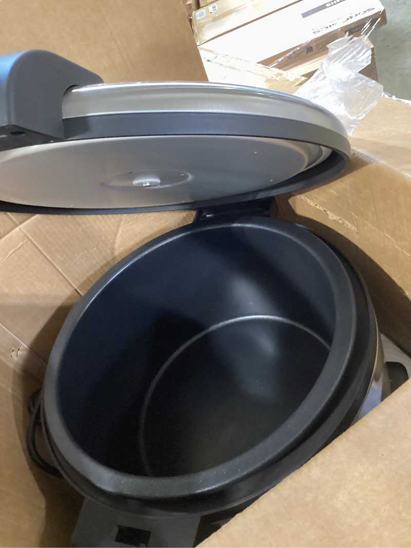 Condition photo showing Good Condition for 30+cup+electric+rice+cooker%2fwarmer%2c+120v