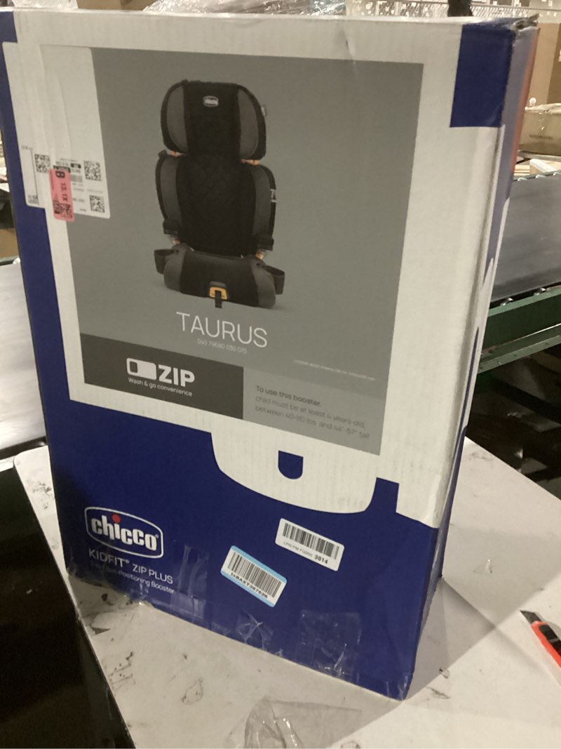 Condition photo showing New/Like New for chicco kidfit zip plus 2-in-1 belt-positioning booster car seat, backless and high back booster seat, for children aged 4 years and up and 40-100 lbs., taurus/black/grey kidfit zip plus taurus
