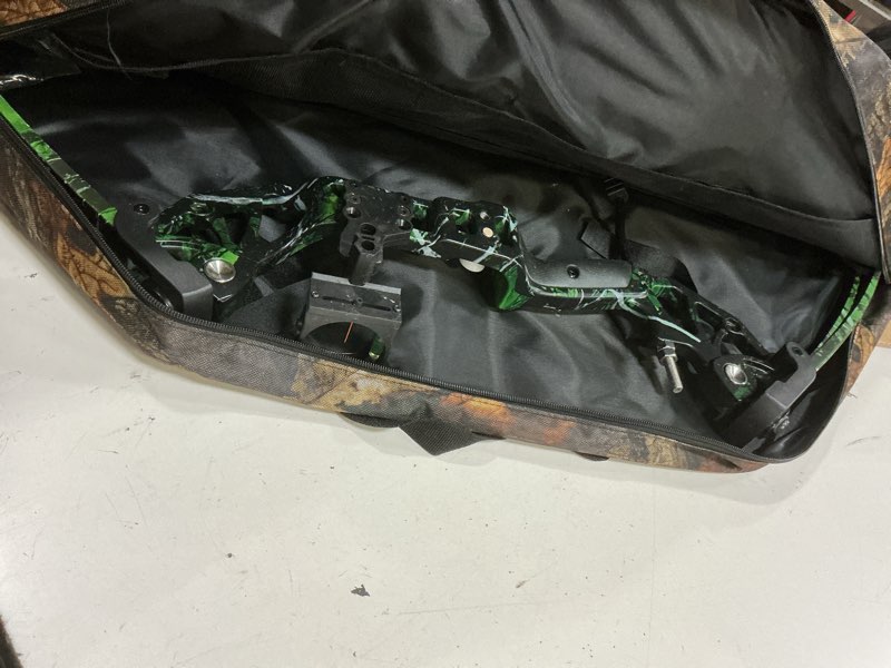 Condition photo showing Good Condition for bowfishing bow kit with arrow ready to shoot right handed 15-45 lbs draw length 18"-29.5" adjustable,axle-to-axle: 34.2",complete compound bow fishing kit 2024 new ?camo left handed bag