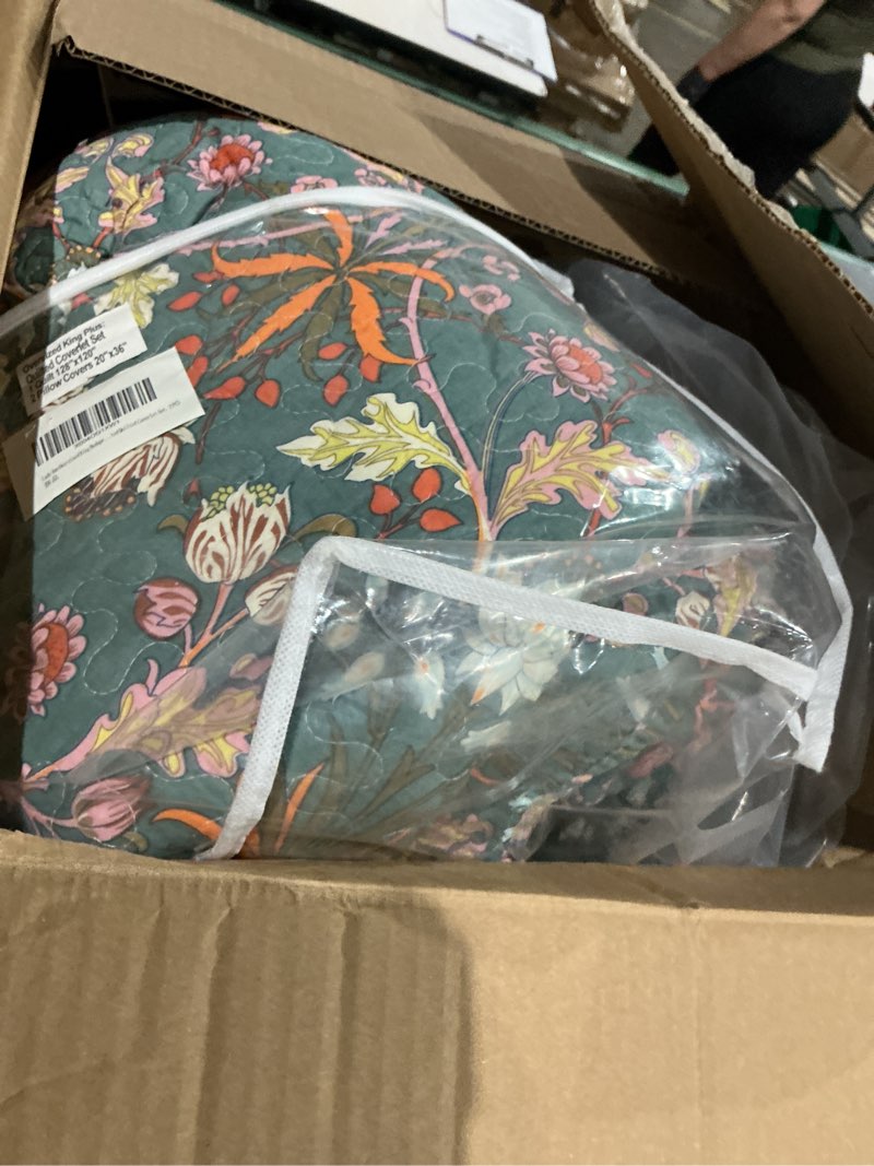 Condition photo showing As Is for lady ann oversized king bedspreads 128x120, 100% cotton oversized king quilt bedding set vibrant paisley floral pattern plant botanical printed quilted coverlet set, 3 pcs retro floral oversized king plus