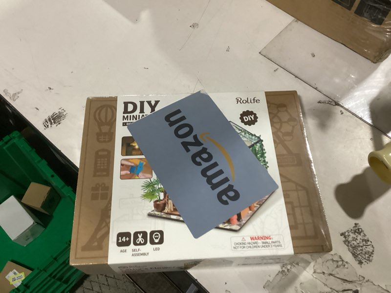 Condition photo showing New/Like New for rolife diy miniature greenhouse kit, tiny/mini house making kit with furniture for adults, furniture, halloween/christmas decorations, gifts for family and friends (cathy's greenhouse)