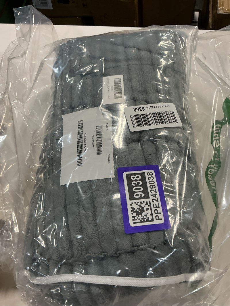 Condition photo showing Good Condition for Couch Cover for Dogs Washable, Fuzzy Pet Couch Covers for 3 Cushion Sofa Pet Friendly, Non Slip Sofa Cover (Blue-Grey, 27.6" x 59"/70 x 150cm) Blue-grey 27.6" x 59"/70 x 150cm