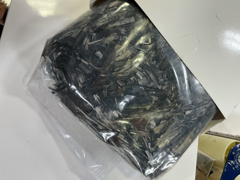 Condition photo showing Good Condition for Windyun 1.1 lb 1" Chopped Carbon Fiber Kit, Black
