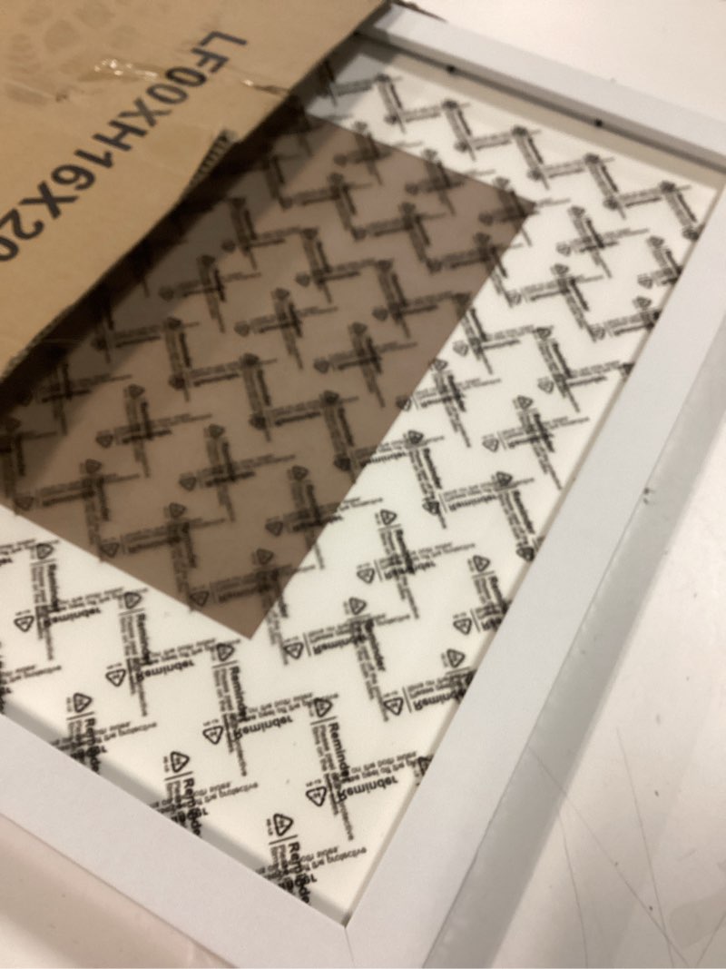 Condition photo showing Good Condition for LUCKYLIFE 16x20 Picture Frames White Poster Frame, Display 11x14 with Mat or 16x20 without Mat, Wall Photo Frame, Pack of 2 White 16x20