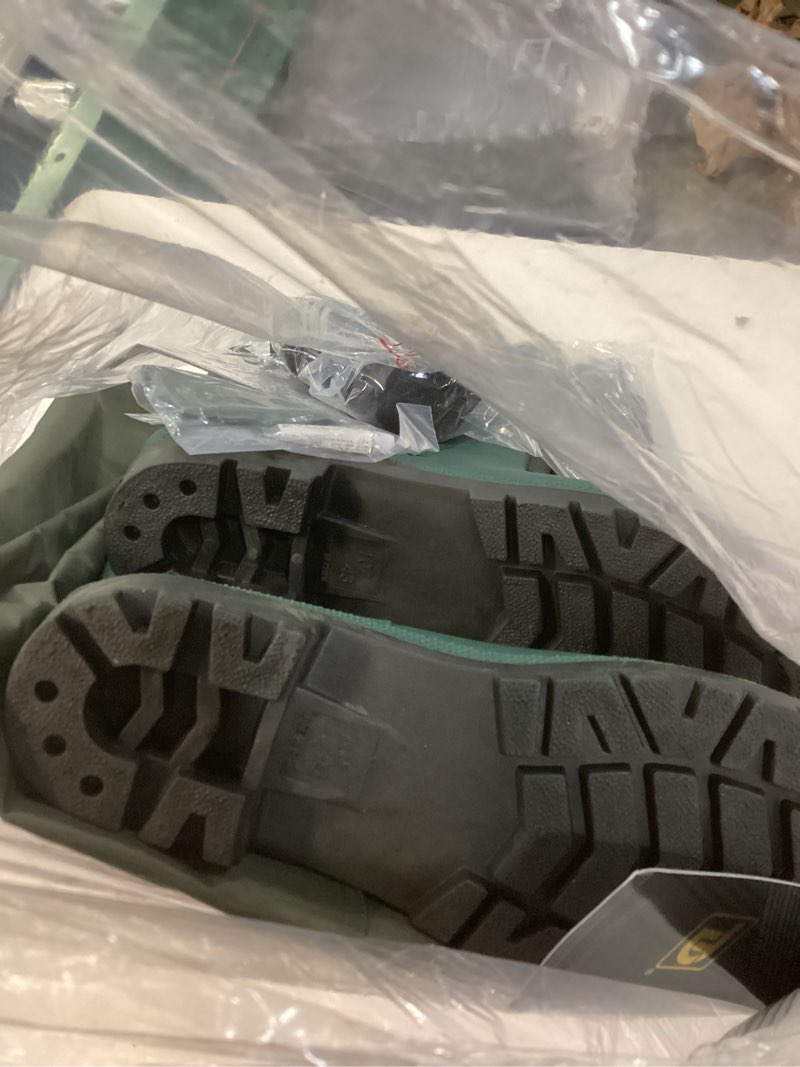 Condition photo showing Good Condition for trudave chest waders for men with boots, 2-ply nylon/pvc waterproof fishing & hunting waders for men and women green m10/w12