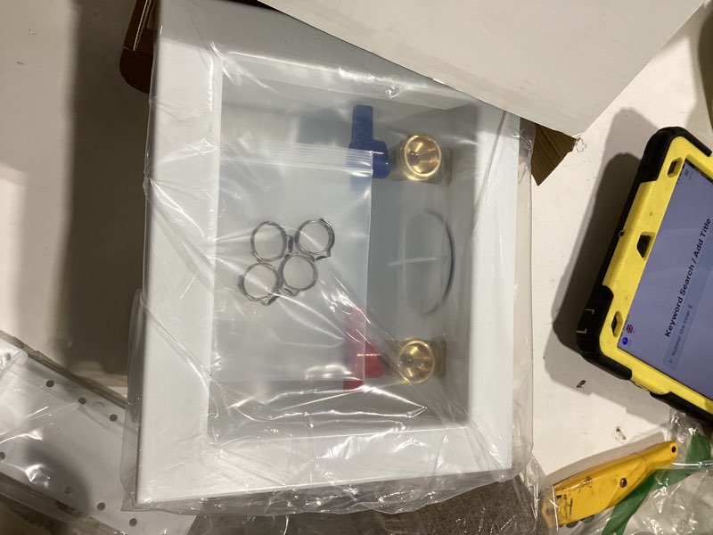 Condition photo showing Good Condition for (Similar item 1 Pack) Lidertik Washing Machine Outlet Box PEX with Center Drain, Inlet 1/2 inch PEX-B Crimp Barb F1807 x Outlet 3/4 inch NH Thread LI-520-11 Crimp PEX-B F1807