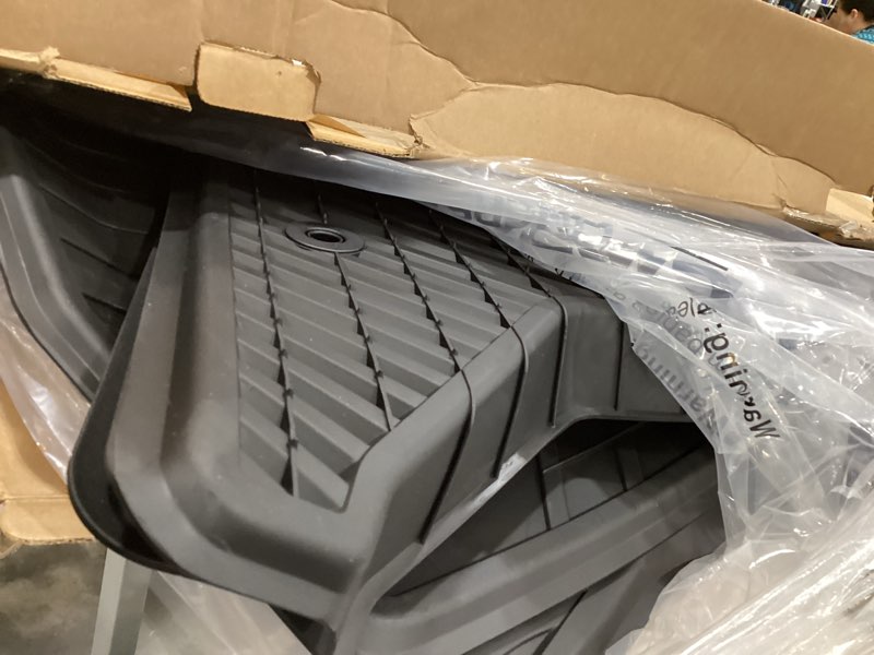 Condition photo showing Good Condition for lasfit floor mats for toyota tacoma 2016-2023 double cab (only for automatic) all weather custom fit floor liner for tacoma sr/sr5/trd/limited/trail tpe mats front&rear 2 row car mats, black 1)2016-2023|tacoma double autotran|floor mats