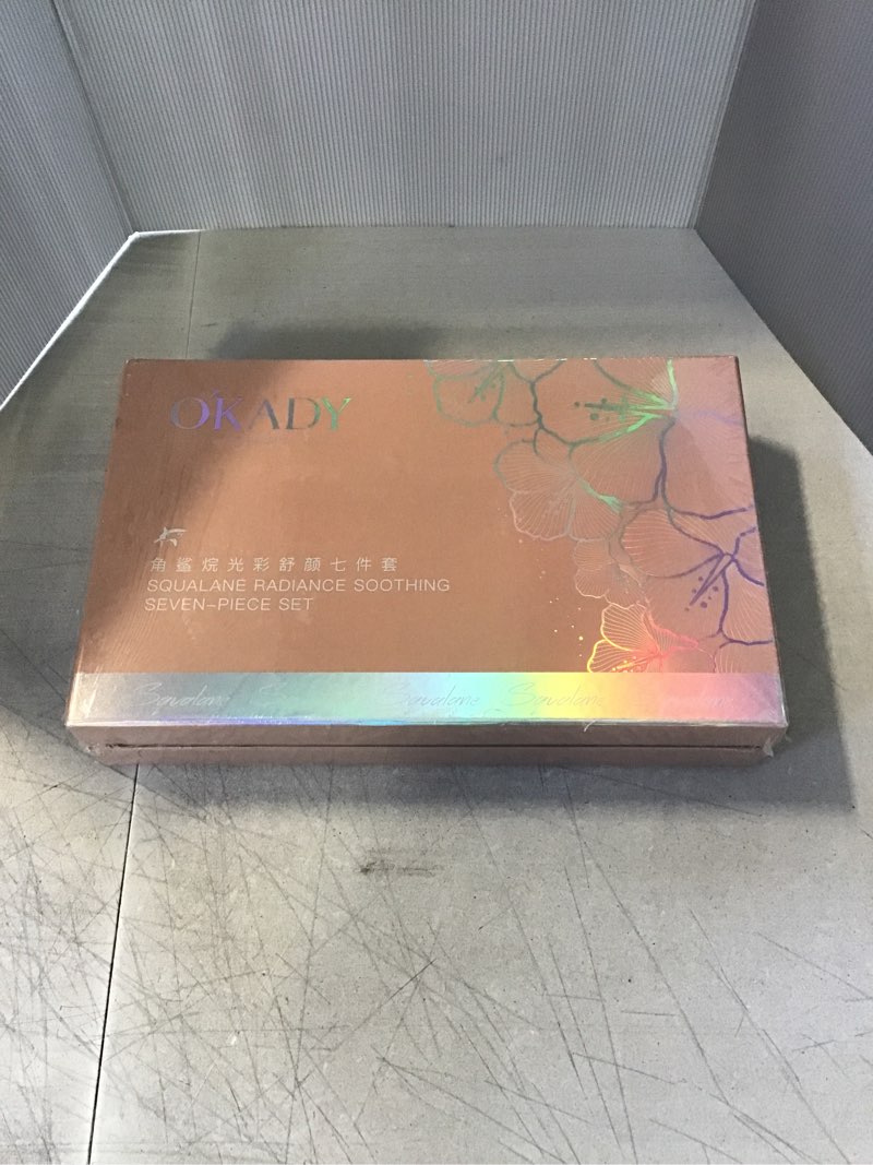 https://lotting-media.assets.bidfta.com/lotting_cb9b9c04-49e8-415d-956f-707d4d5194ad