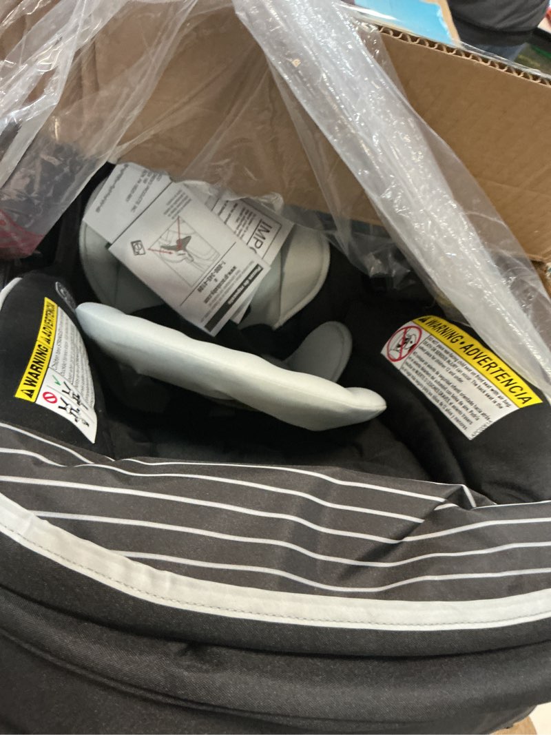Condition photo showing Good Condition for Graco SnugRide Lite LX Infant Car Seat, Lightweight Rear-Facing Seat for Babies 4–30 lb, 4-Position Adjustable Base, LATCH Installation & ProtectPlus Engineered, Studio